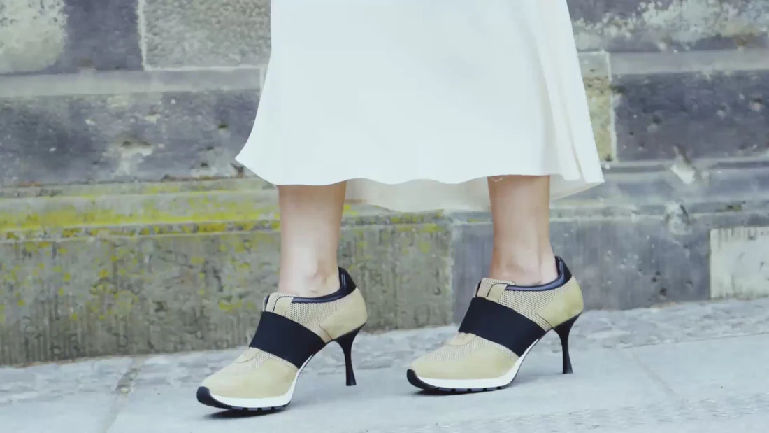The Evolution of the Heel